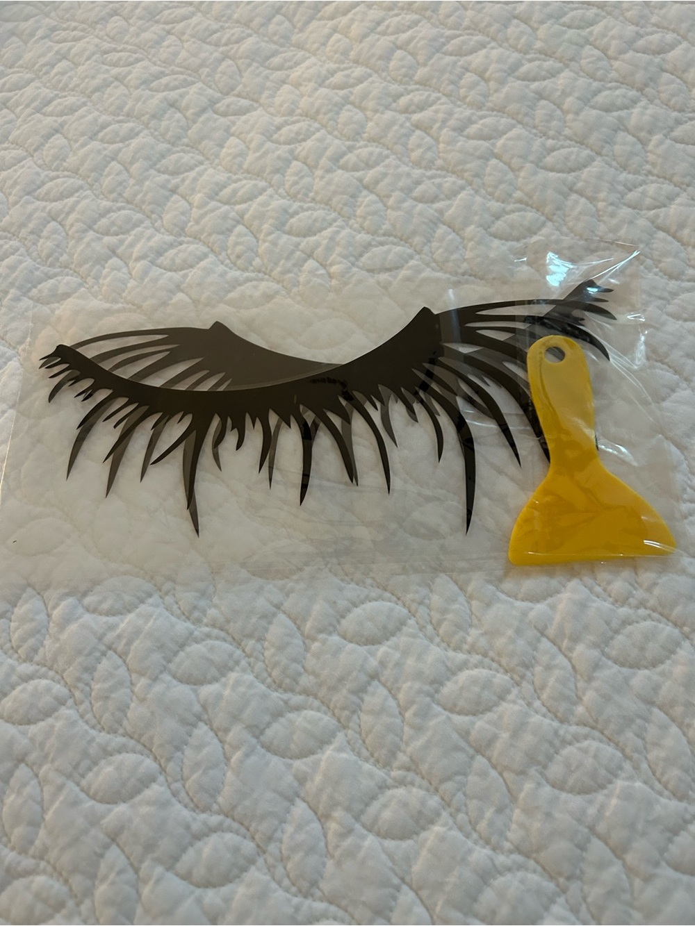 Eyelash stencil for car/ truck headlights